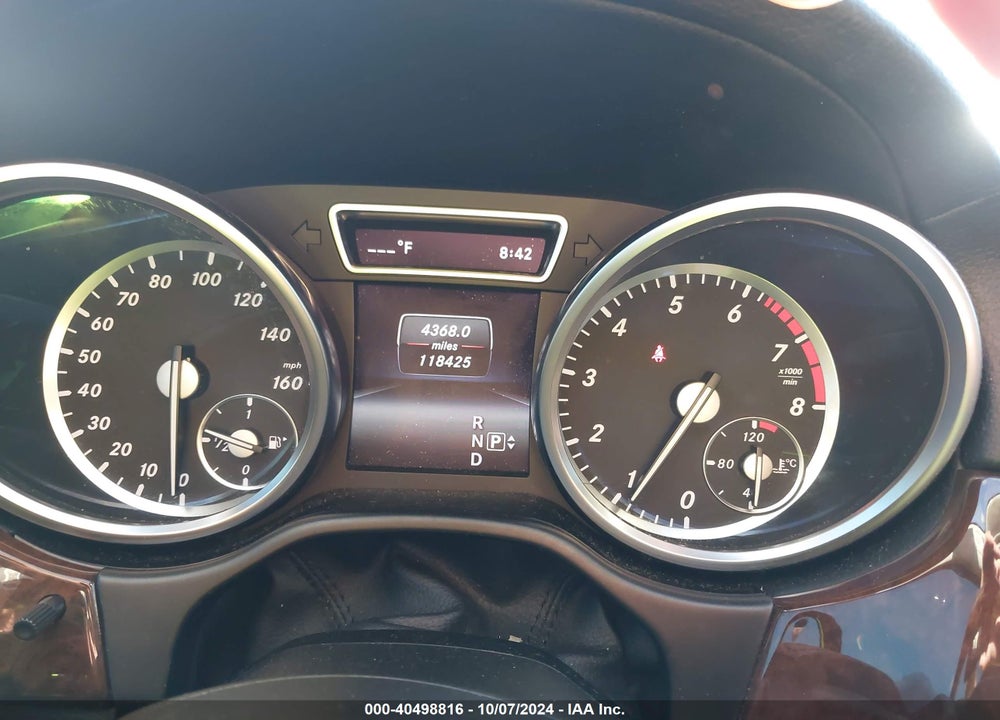 2015 MERCEDES-BENZ GL 550 4MATIC VIN: 4JGDF7DE3FA553190