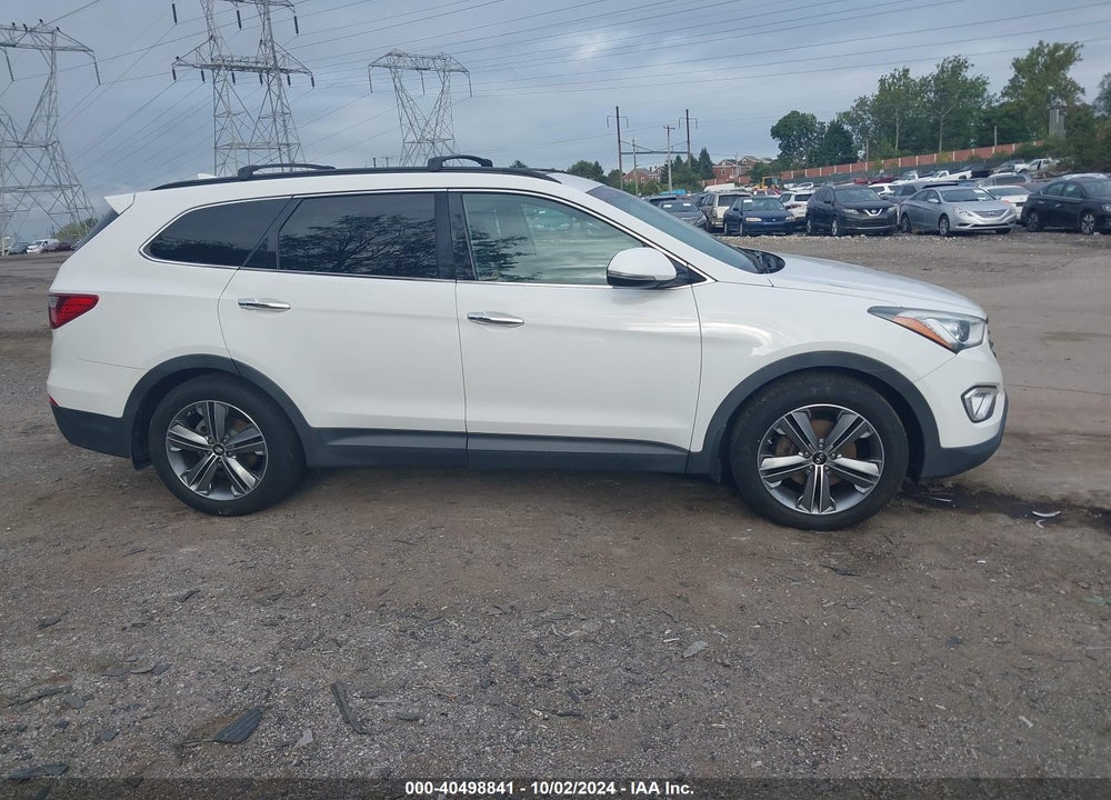 2016 HYUNDAI SANTA FE SE VIN: KM8SNDHF7GU136554