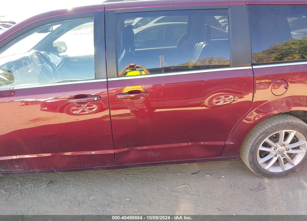 2019 DODGE GRAND CARAVAN SXT VIN: 2C4RDGCG3KR557300