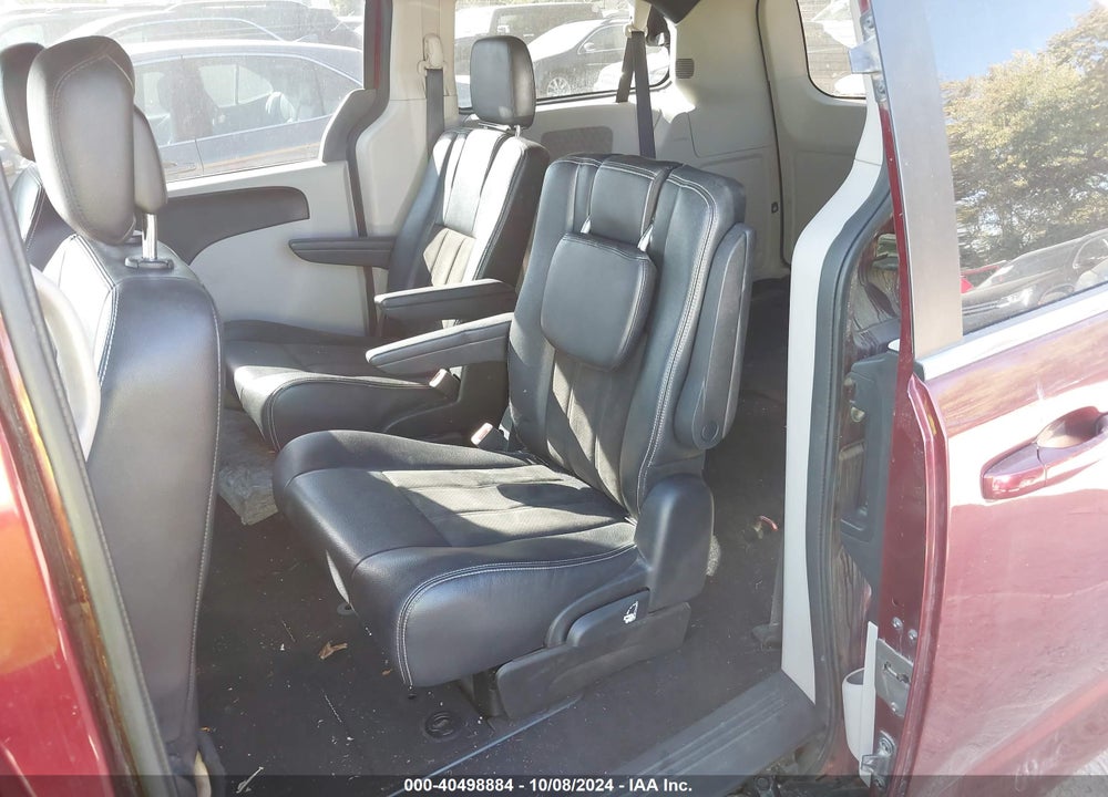 2019 DODGE GRAND CARAVAN SXT VIN: 2C4RDGCG3KR557300