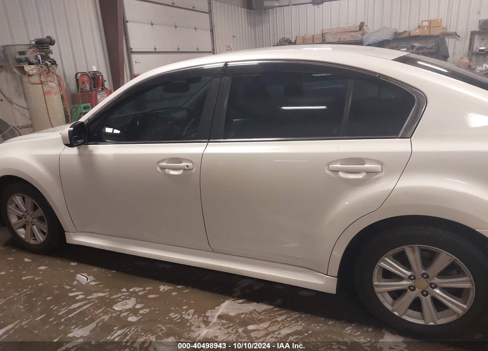 2010 SUBARU LEGACY 2.5I PREMIUM VIN: 4S3BMCC63A3222546