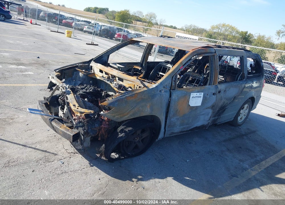 2011 DODGE GRAND CARAVAN CREW VIN: 2D4RN5DG0BR751687