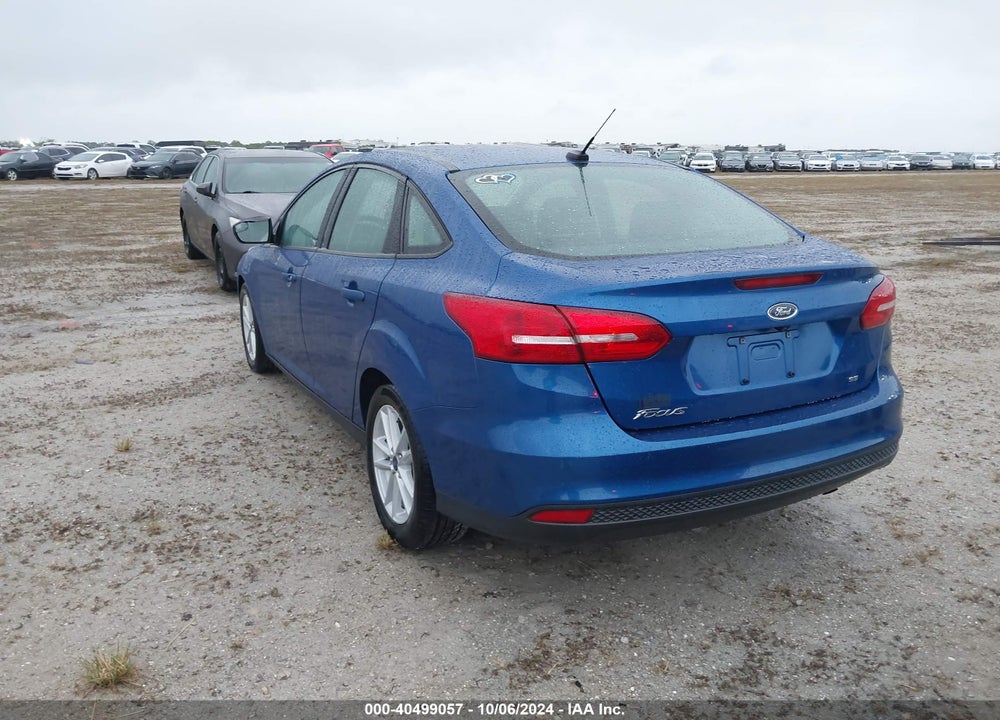 2018 FORD FOCUS SE VIN: 1FADP3F25JL300260