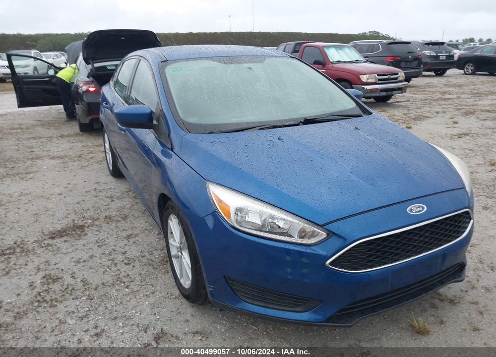 2018 FORD FOCUS SE VIN: 1FADP3F25JL300260