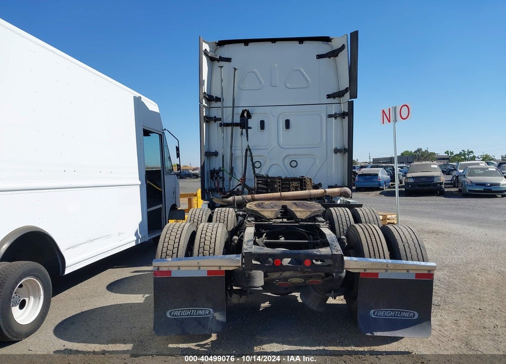 2019 FREIGHTLINER NEW CASCADIA 126 VIN: 1FUJHHDR0KLJL1329