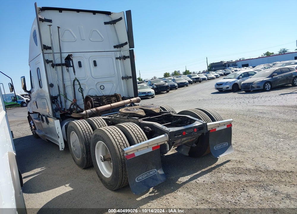 2019 FREIGHTLINER NEW CASCADIA 126 VIN: 1FUJHHDR0KLJL1329