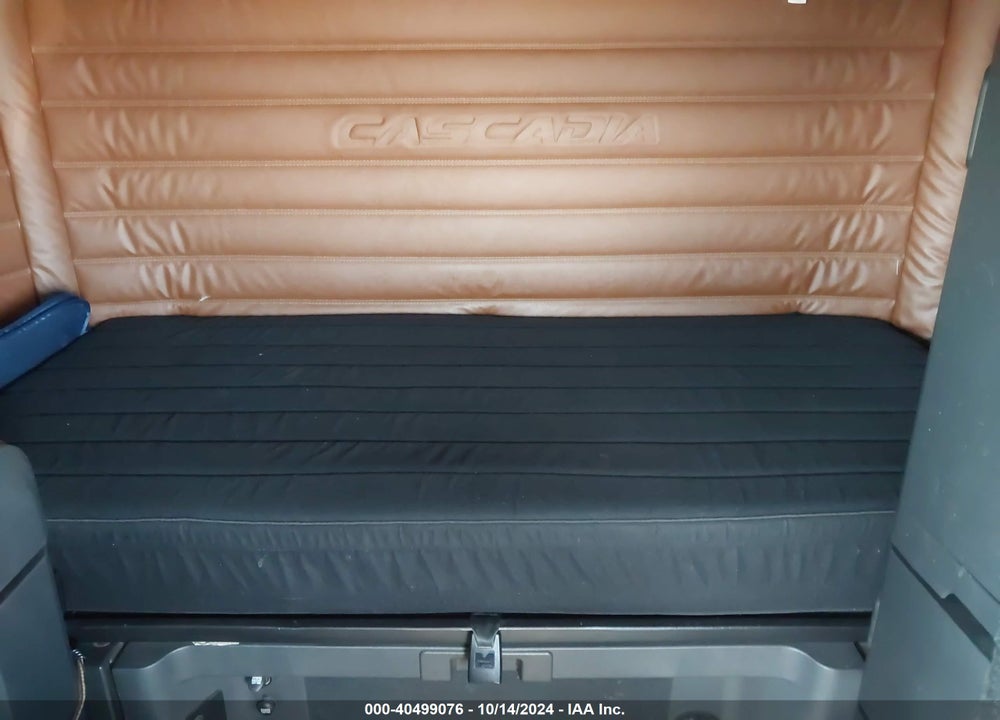 2019 FREIGHTLINER NEW CASCADIA 126 VIN: 1FUJHHDR0KLJL1329