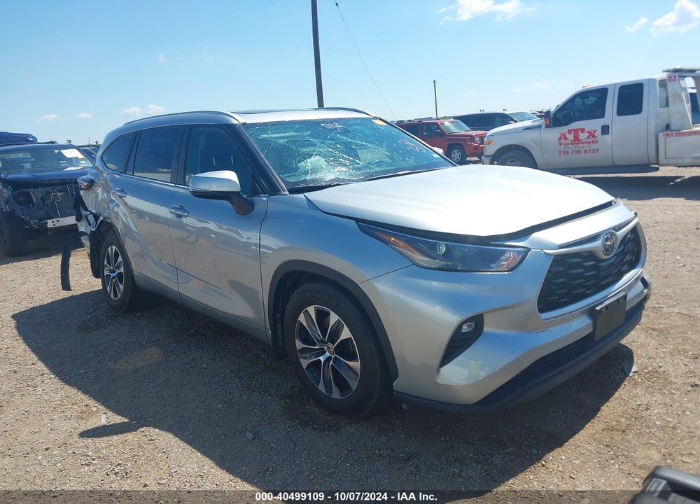 2023 TOYOTA HIGHLANDER XLE VIN: 5TDKDRAH5PS025750