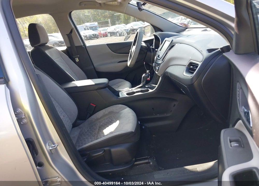 2018 CHEVROLET EQUINOX LS VIN: 3GNAXREV9JL102367