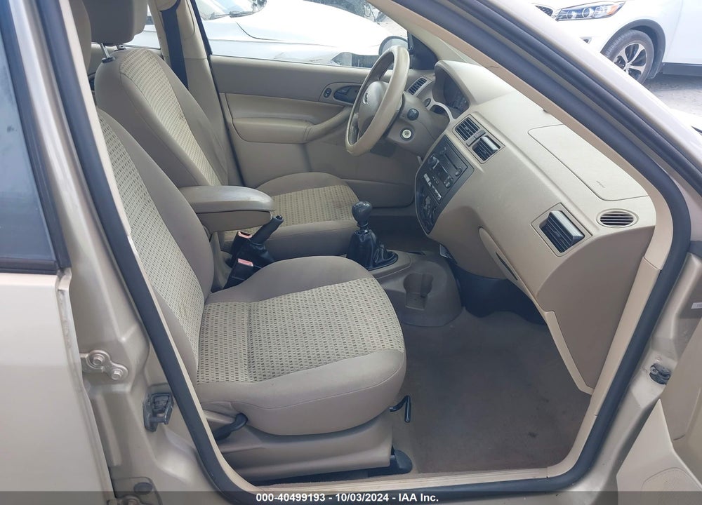 2006 FORD FOCUS ZX4 VIN: 1FAFP34N56W133121