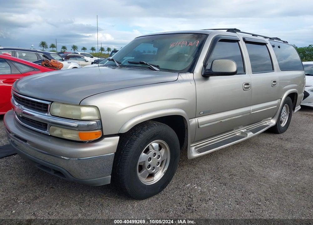 2000 CHEVROLET SUBURBAN 1500 LT VIN: 3GNEC16T6YG109596