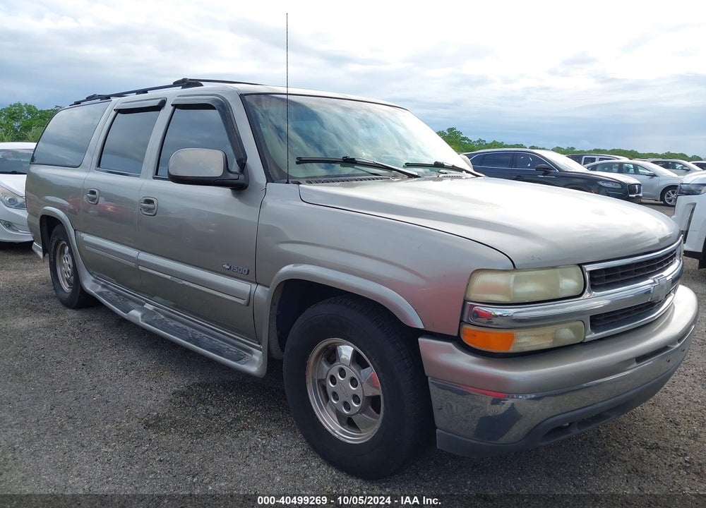 2000 CHEVROLET SUBURBAN 1500 LT VIN: 3GNEC16T6YG109596