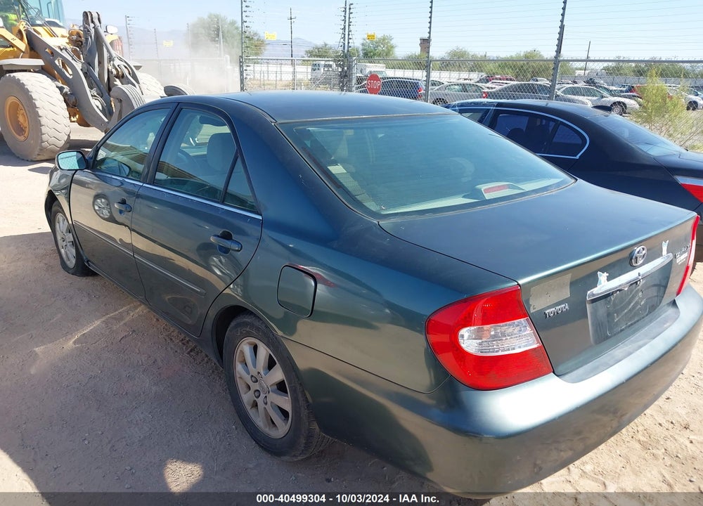 2002 TOYOTA CAMRY XLE VIN: 4T1BE32K22U530956