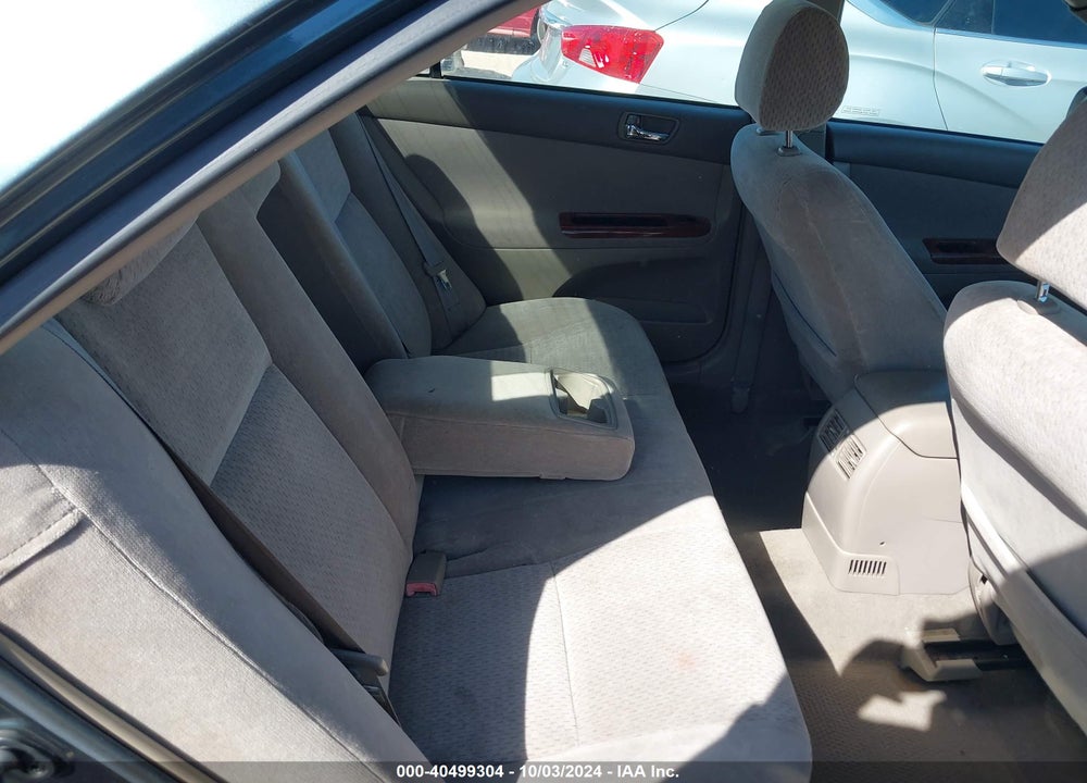 2002 TOYOTA CAMRY XLE VIN: 4T1BE32K22U530956
