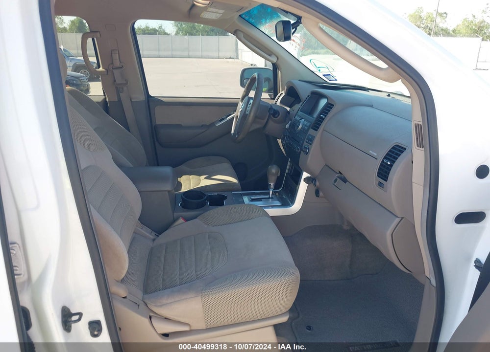 2011 NISSAN PATHFINDER SV VIN: 5N1AR1NN7BC611709