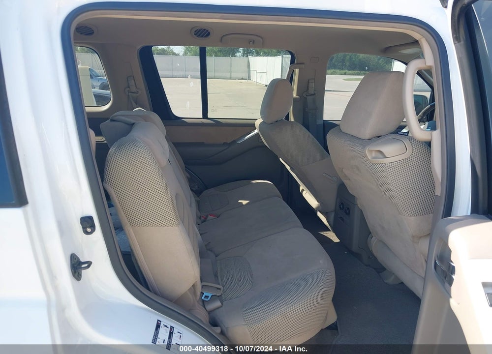 2011 NISSAN PATHFINDER SV VIN: 5N1AR1NN7BC611709