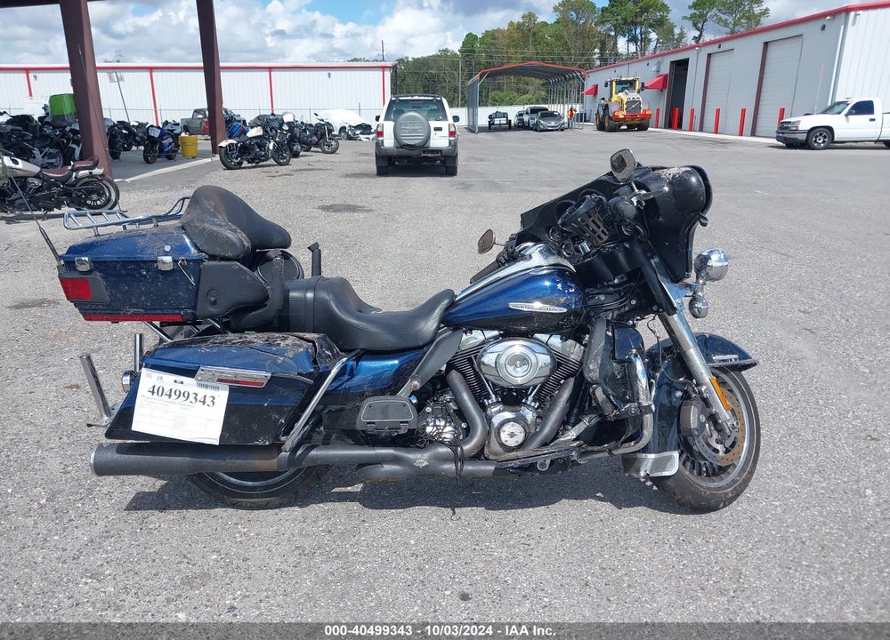 2013 HARLEY-DAVIDSON FLHTK ELECTRA GLIDE ULTRA LTD VIN: 1HD1KEM16DB671910