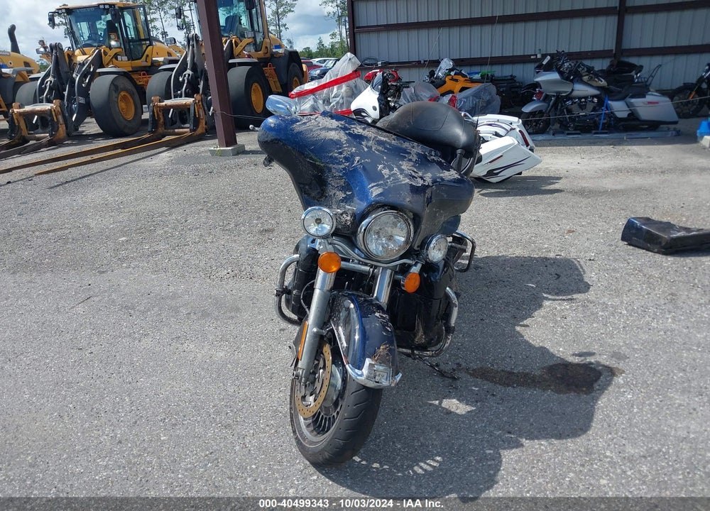 2013 HARLEY-DAVIDSON FLHTK ELECTRA GLIDE ULTRA LTD VIN: 1HD1KEM16DB671910