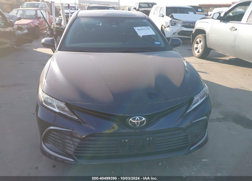 2021 TOYOTA CAMRY LE VIN: 4T1C11AK3MU423102
