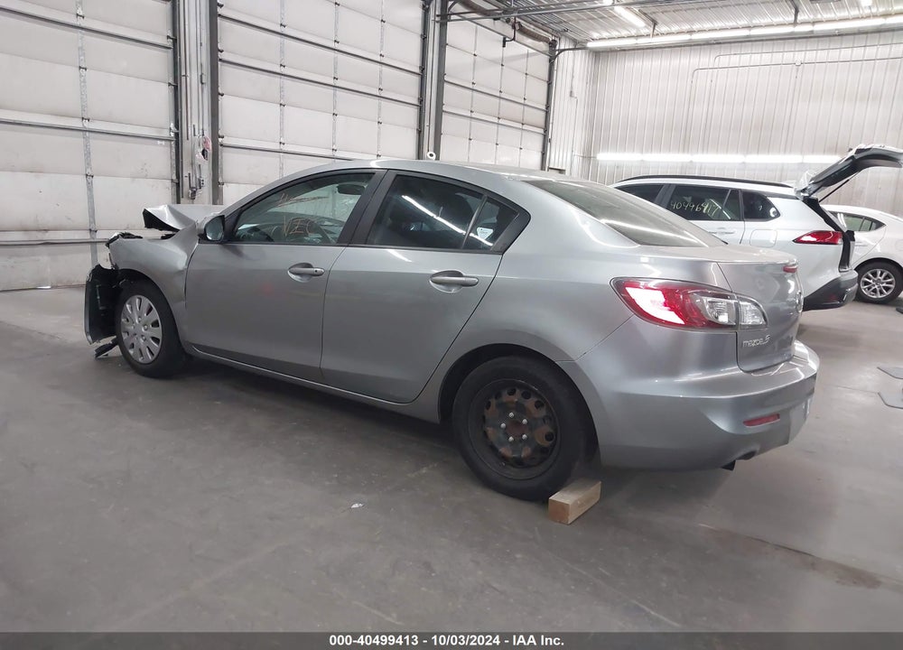 2010 MAZDA 3 I SPORT VIN: JM1BL1SF8A1321108