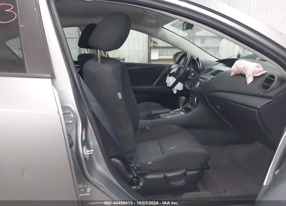 2010 MAZDA 3 I SPORT VIN: JM1BL1SF8A1321108