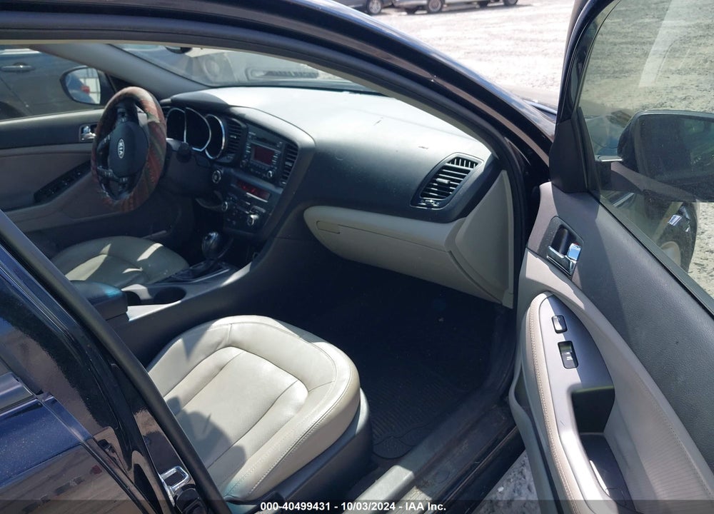 2011 KIA OPTIMA EX VIN: KNAGN4A79B5047968