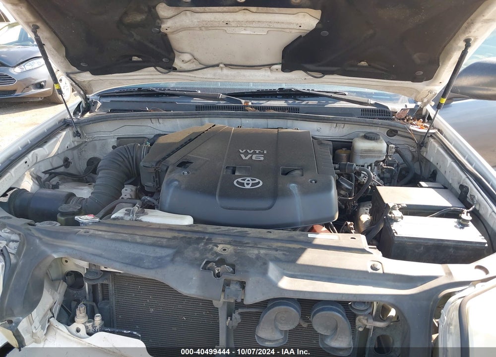 2006 TOYOTA 4RUNNER SR5 SPORT V6 VIN: JTEZU14R760072683