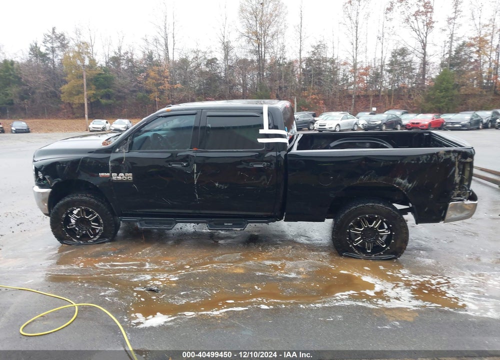 2013 RAM 2500 TRADESMAN VIN: 3C6TR5CT0DG560471