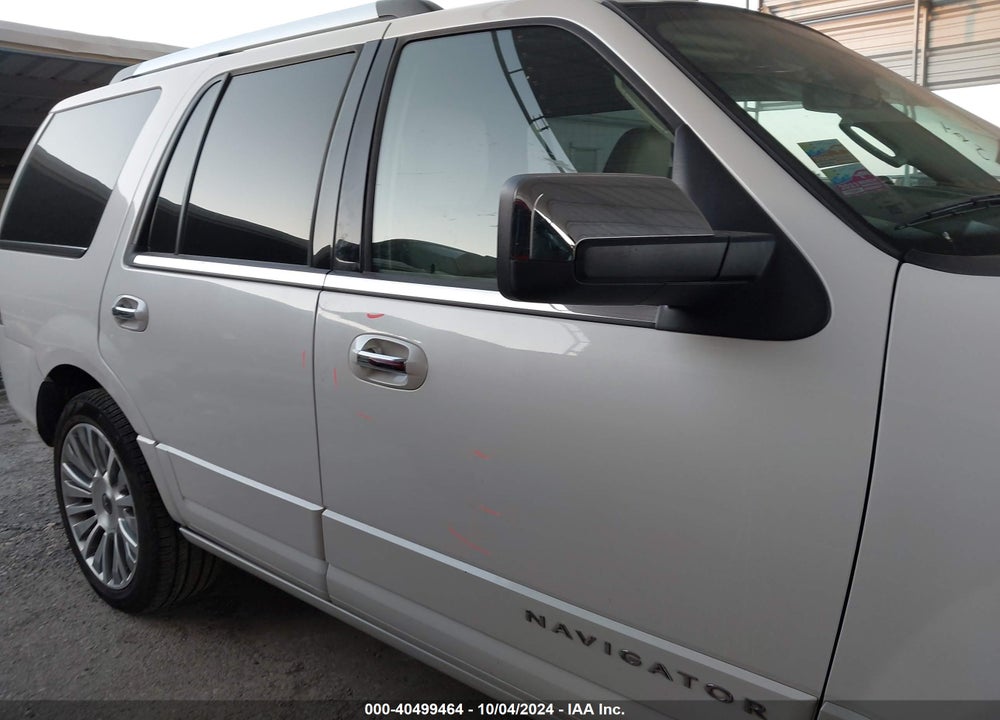 2016 LINCOLN NAVIGATOR SELECT VIN: 5LMJJ2HTXGEL02509