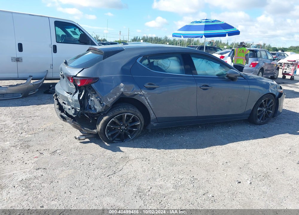 2020 MAZDA 3 PREMIUM PACKAGE VIN: JM1BPANM2L1169070
