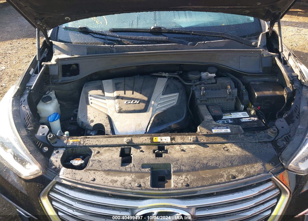 2017 HYUNDAI SANTA FE SE VIN: KM8SMDHF3HU212470