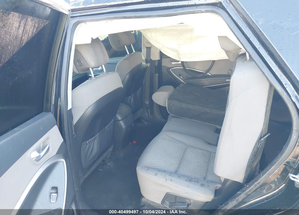 2017 HYUNDAI SANTA FE SE VIN: KM8SMDHF3HU212470