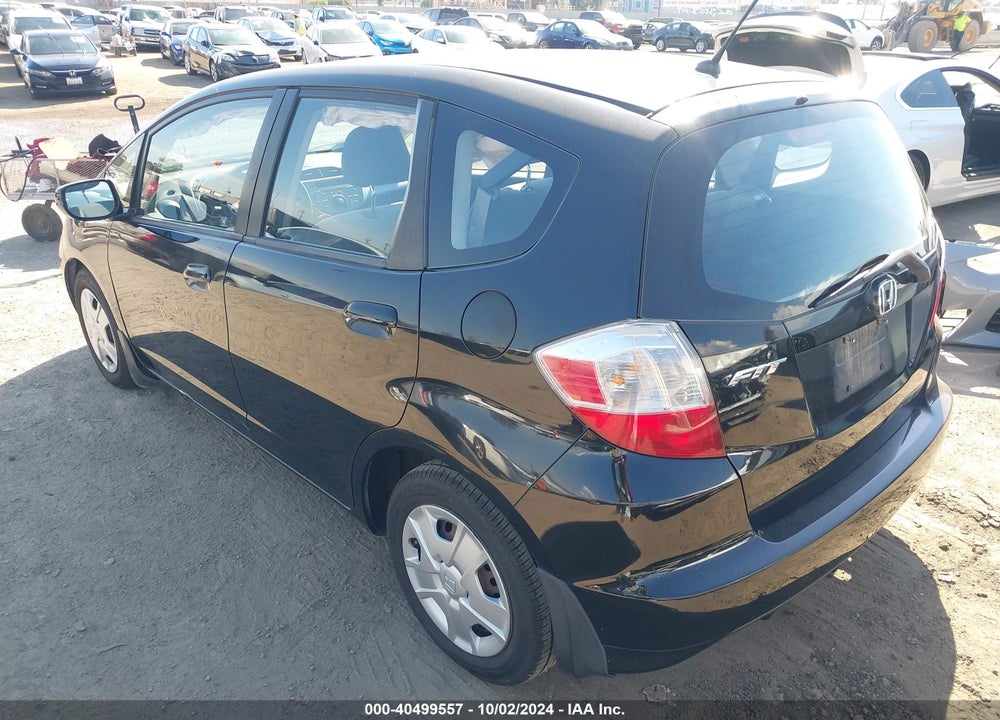 2012 HONDA FIT VIN: JHMGE8G38CC025020