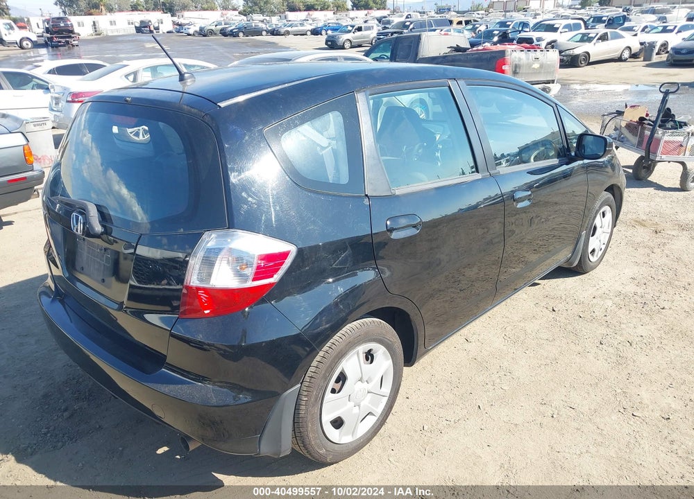 2012 HONDA FIT VIN: JHMGE8G38CC025020