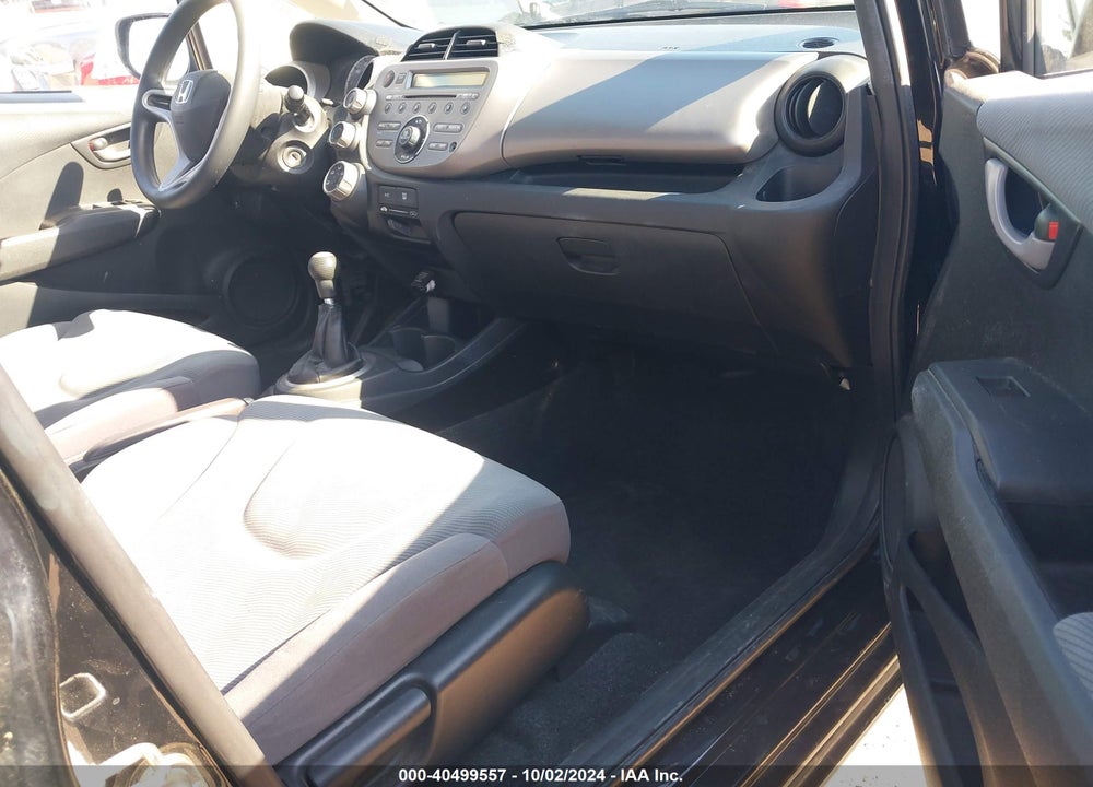 2012 HONDA FIT VIN: JHMGE8G38CC025020