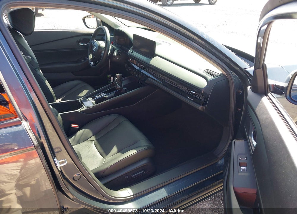 2024 HONDA ACCORD HYBRID EX-L VIN: 1HGCY2F69RA065192