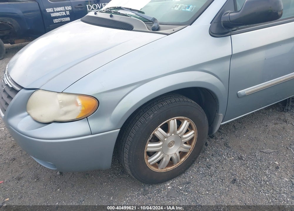 2005 CHRYSLER TOWN & COUNTRY TOURING VIN: 2C4GP54L55R145687