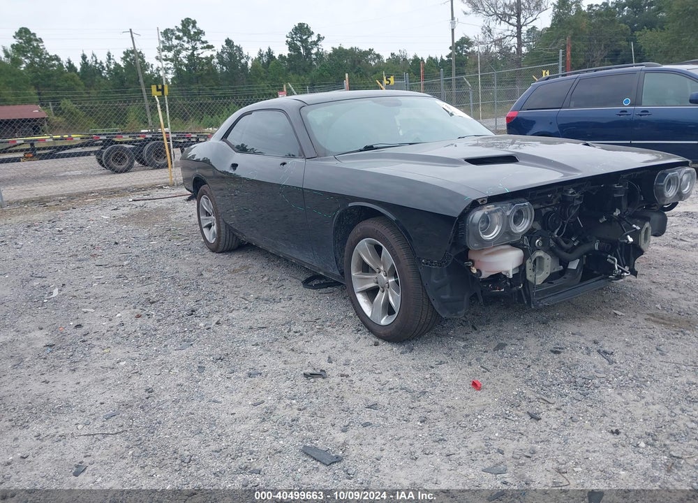 2018 DODGE CHALLENGER SXT VIN: 2C3CDZAG8JH252579