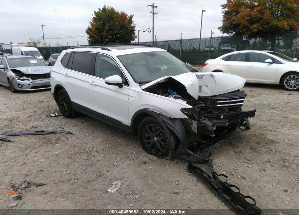 2019 VOLKSWAGEN TIGUAN 2.0T SE/2.0T SEL/2.0T SEL R-LINE/2.0T SEL R-LINE BLACK VIN: 3VV2B7AX3KM036841