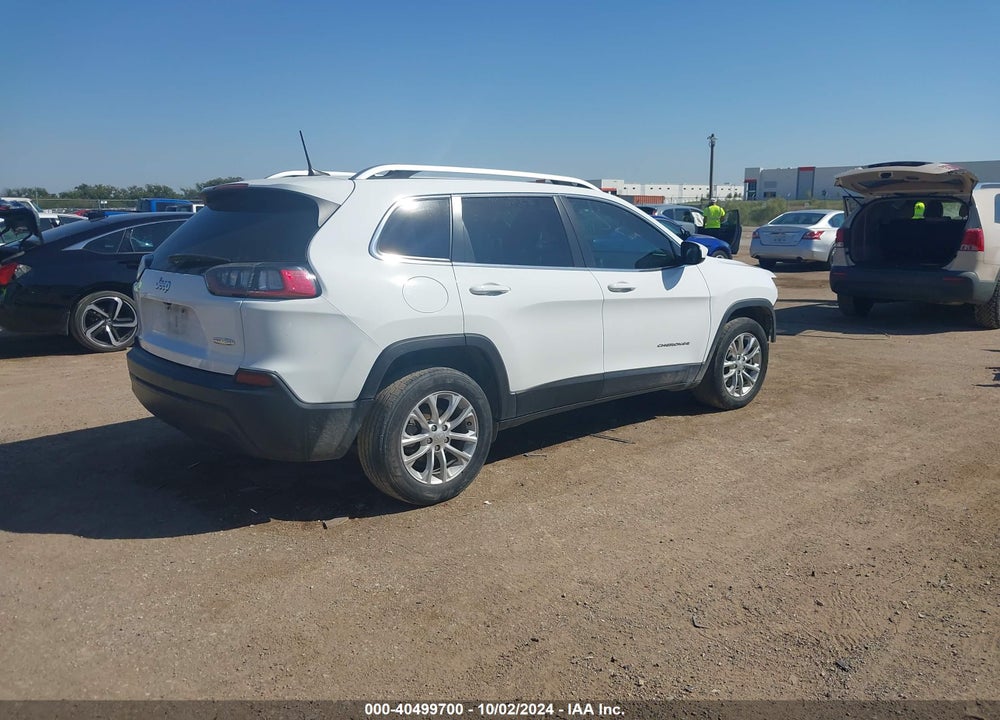 2019 CHEROKEE JEEP  LATITUDE FWD VIN: 1C4PJLCB2KD110036