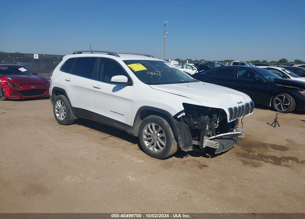 2019 CHEROKEE JEEP  LATITUDE FWD VIN: 1C4PJLCB2KD110036