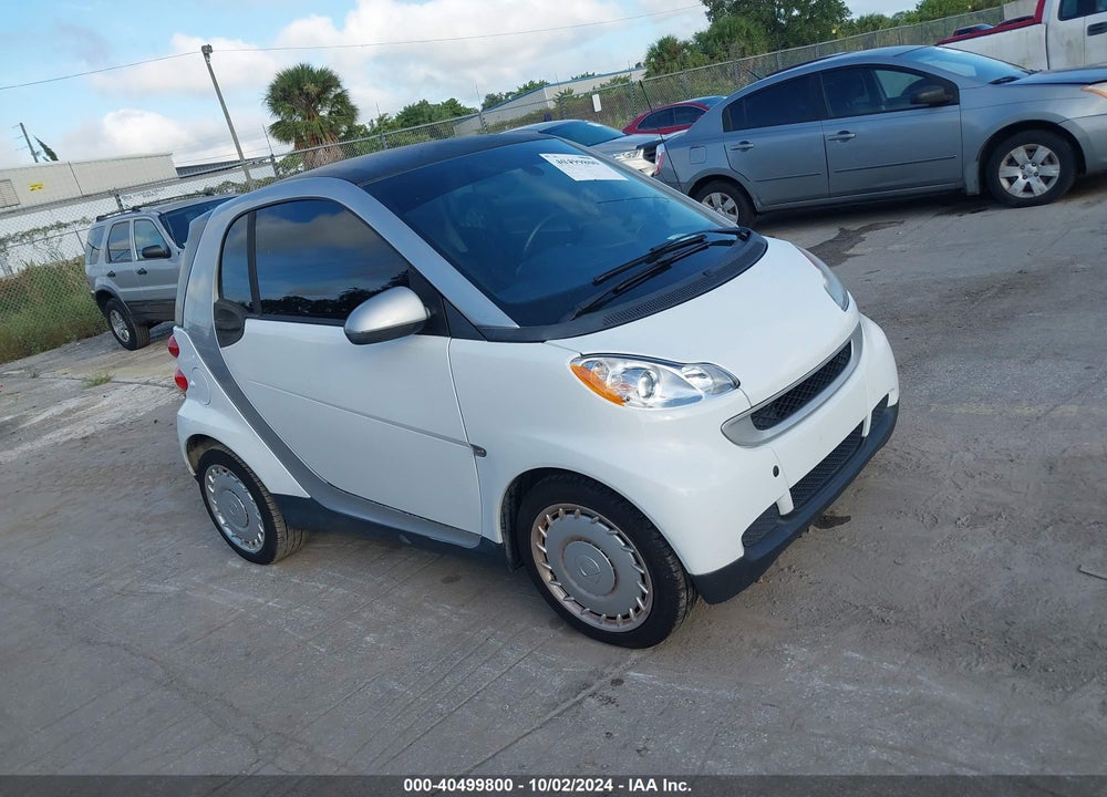 2012 SMART FORTWO PASSION/PURE VIN: WMEEJ3BA7CK577032