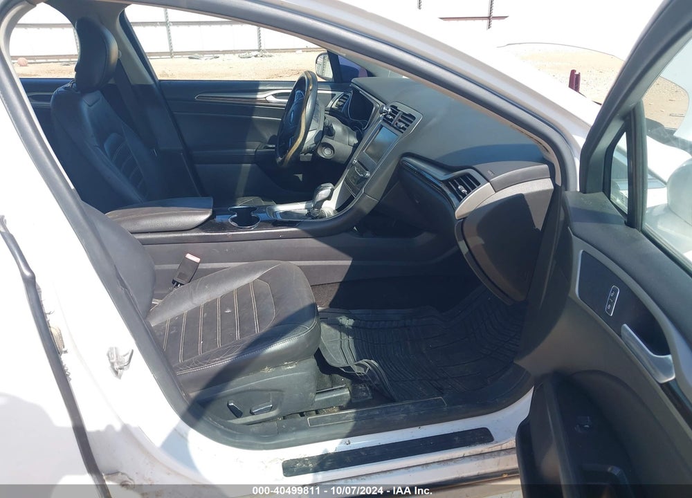 2014 FORD FUSION SE VIN: 3FA6P0H9XER230182