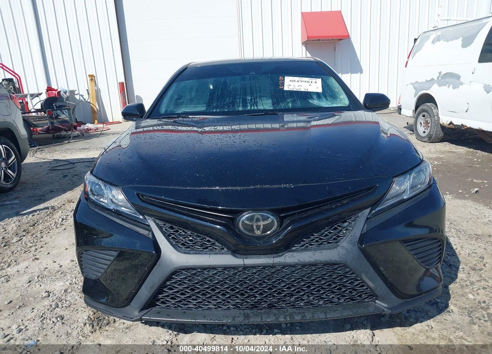 2020 TOYOTA CAMRY SE VIN: 4T1G11AK9LU345621