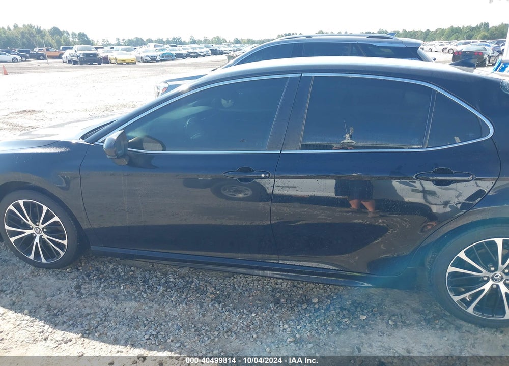 2020 TOYOTA CAMRY SE VIN: 4T1G11AK9LU345621