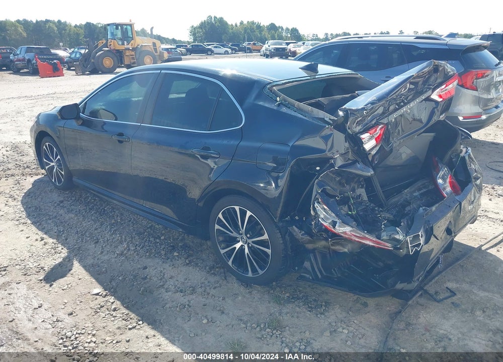 2020 TOYOTA CAMRY SE VIN: 4T1G11AK9LU345621