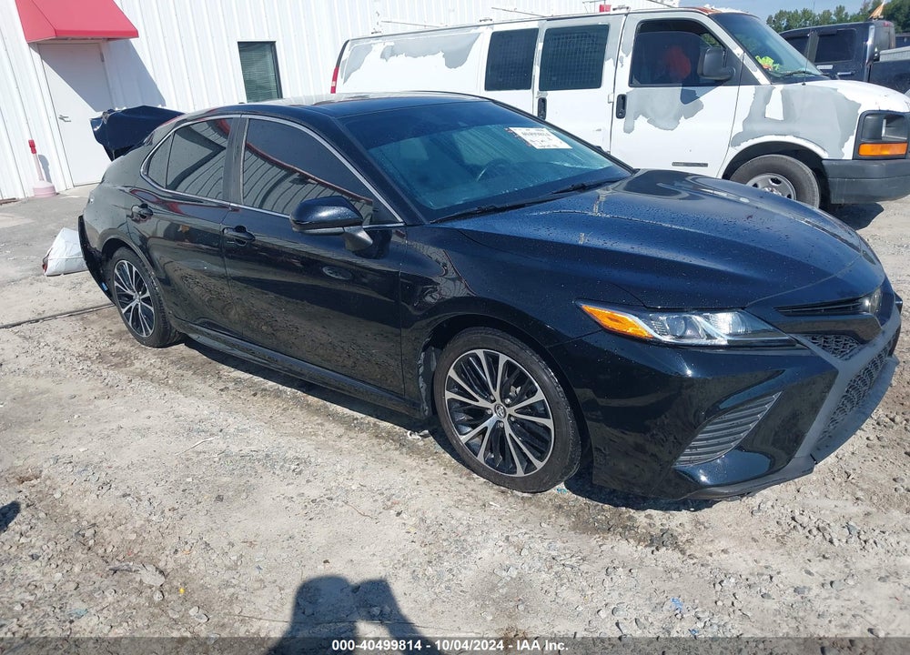 2020 TOYOTA CAMRY SE VIN: 4T1G11AK9LU345621