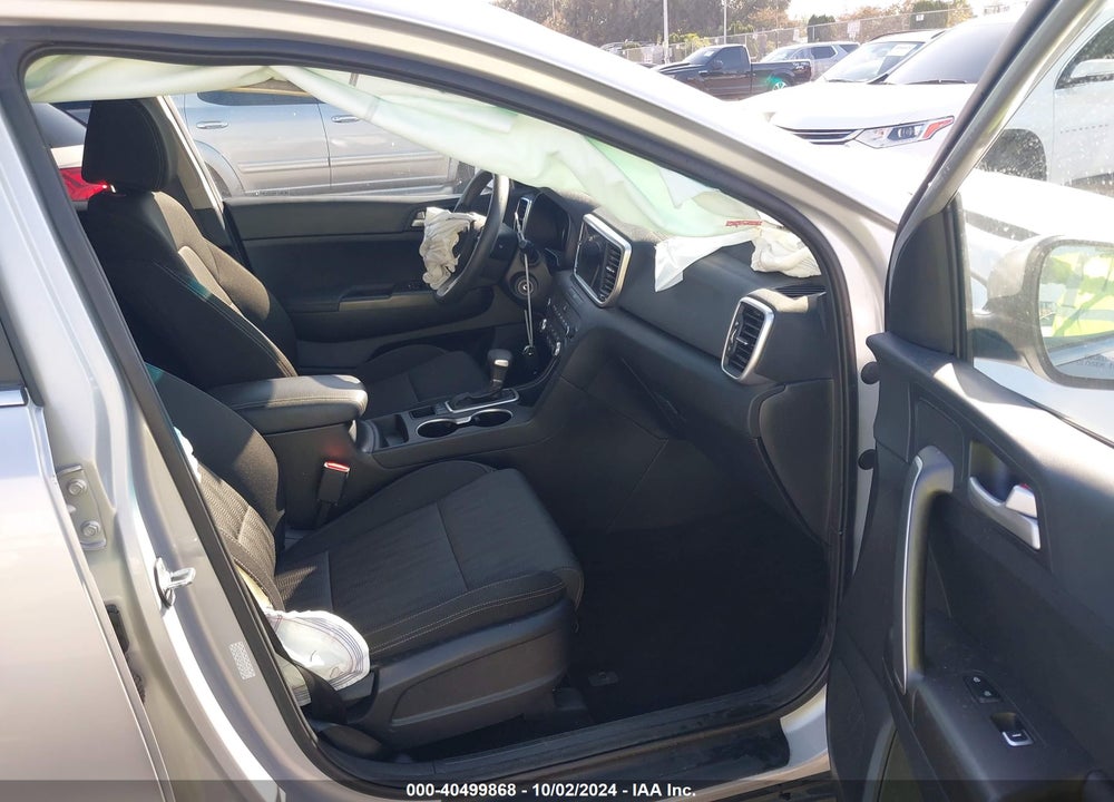 2022 KIA SPORTAGE LX VIN: KNDPMCAC9N7021196