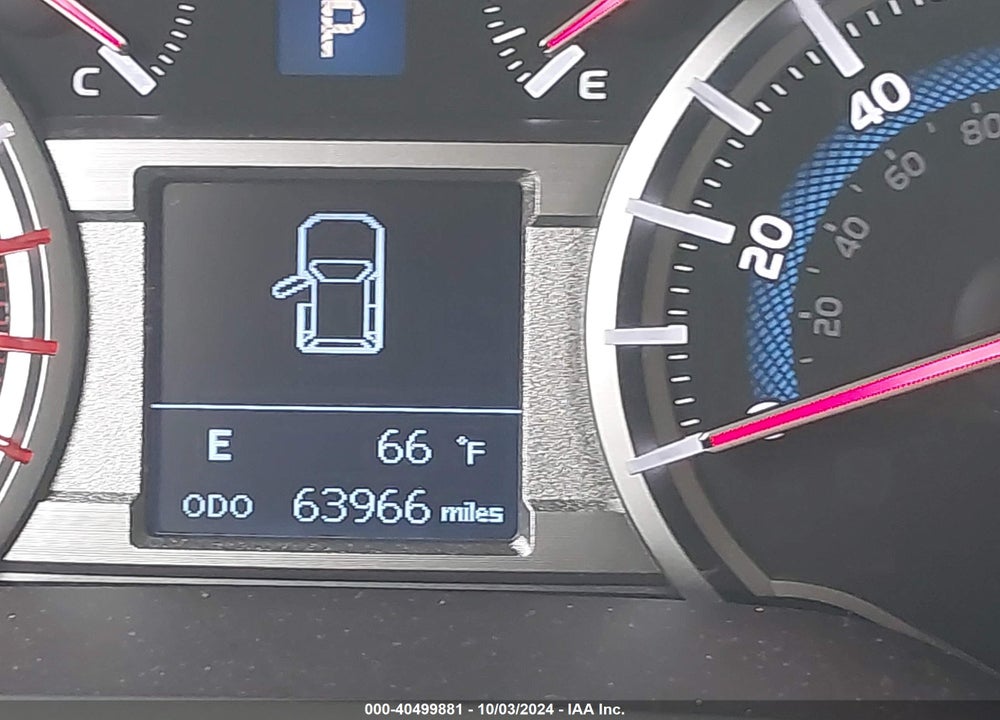 2018 TOYOTA 4RUNNER TRD OFF ROAD PREMIUM VIN: JTEBU5JR1J5591737