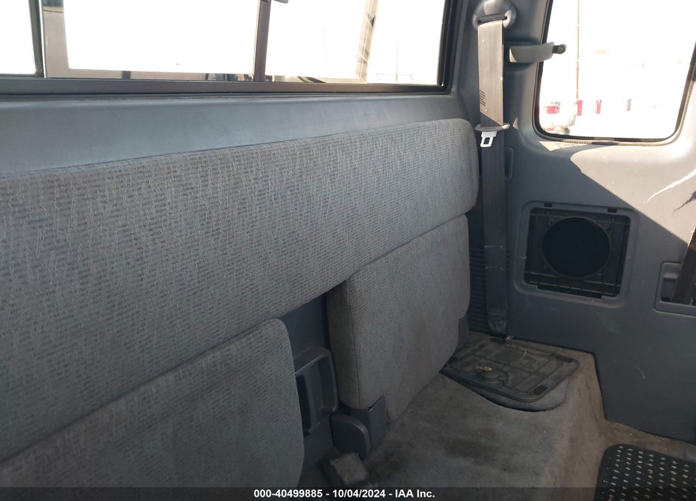 1998 TOYOTA TACOMA BASE V6 VIN: 4TAVN52N3WZ051912